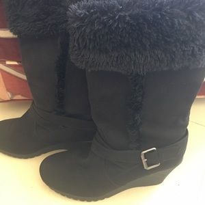 American Eagle Ladies Boots Size 9 1/2